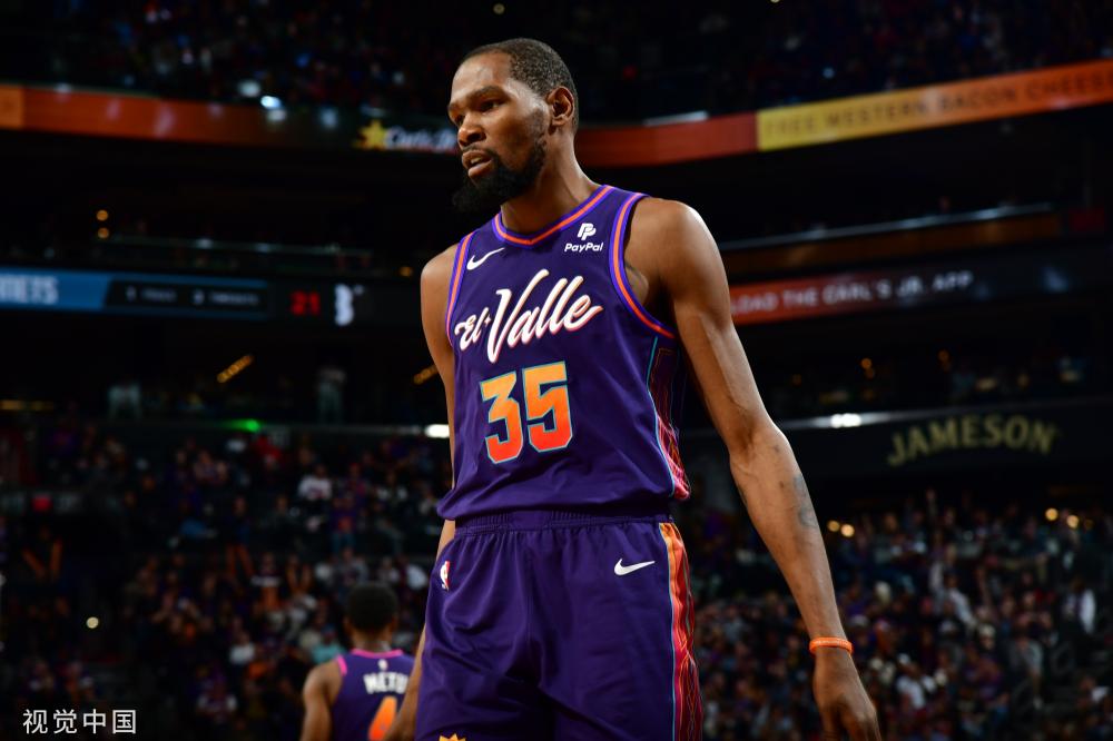 巴塞罗那的 巴塞罗那的