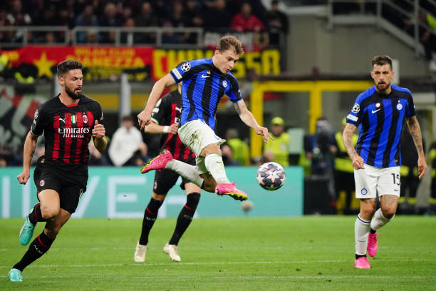 占据了绝对 占据了绝对